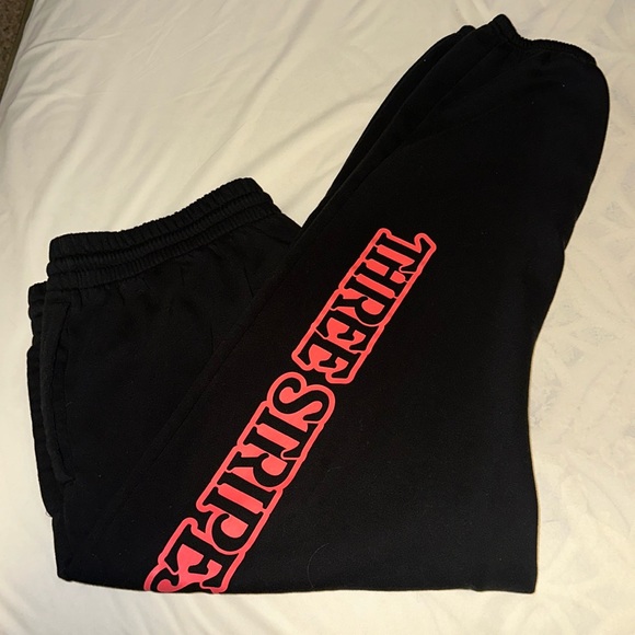 black adidas joggers - Picture 2 of 6